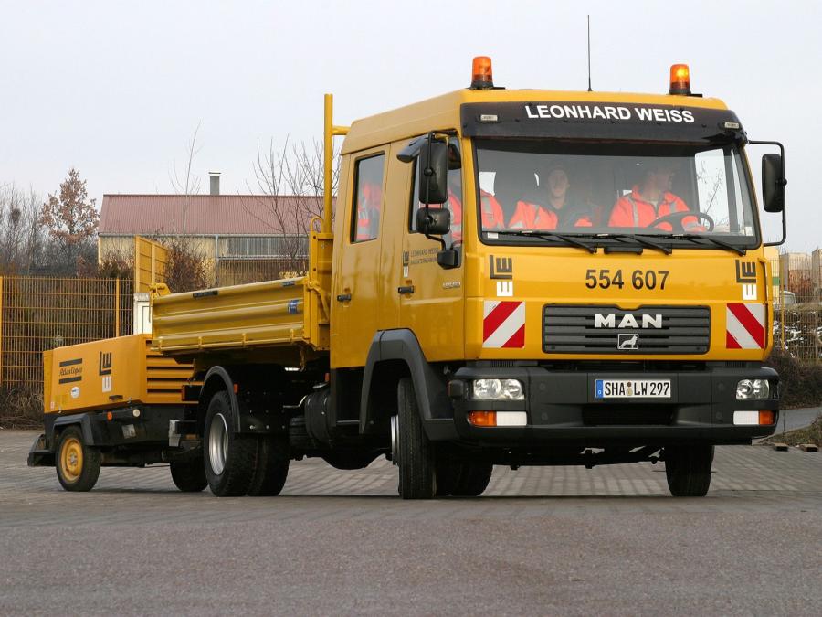  MAN LE2000 8.180 Crew Cab Tipper 2000 года  (фото 1 из 1)